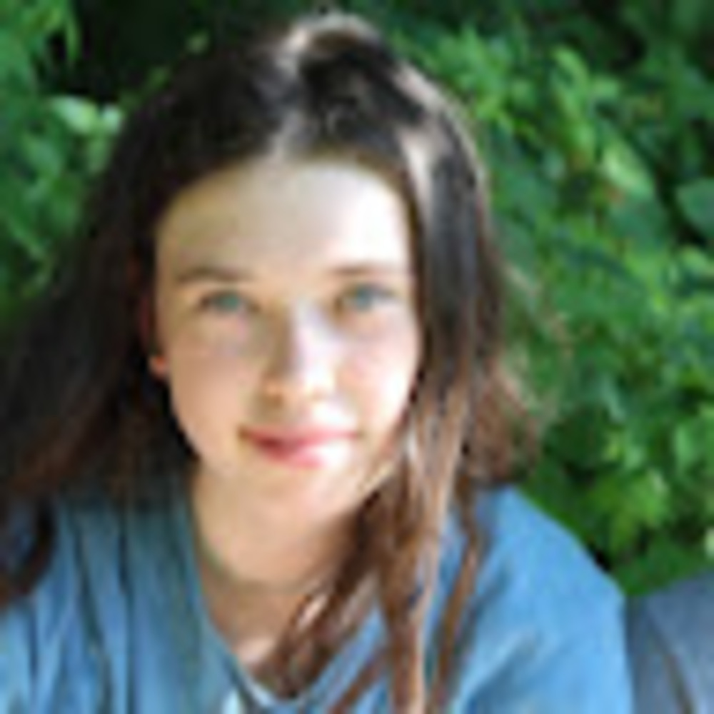 Meet your Posher, Madeline